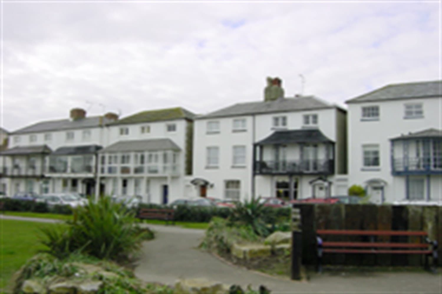 11 Waterloo Square, Bognor Regis, West Sussex, PO21 1TE