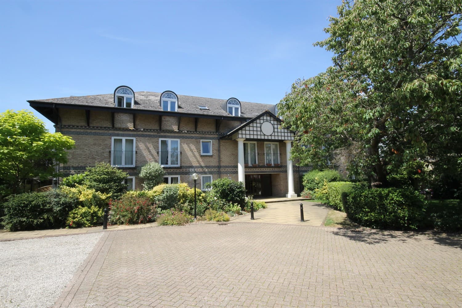 Nyton Road, Westergate, Chichester, West Sussex, PO20 3YP